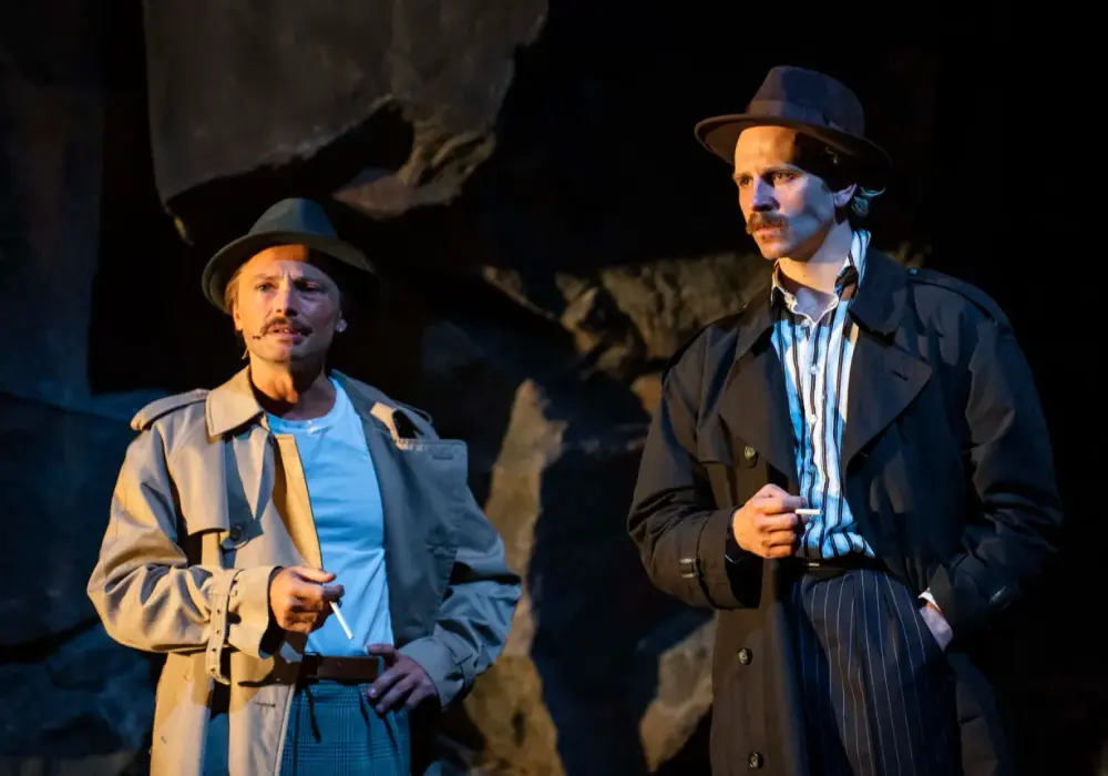Melodramat w teatrze - Jak go rozpoznać i oglądać?