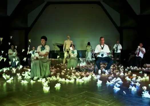Teatr absurdu - jak go zrozumieć i oglądać?